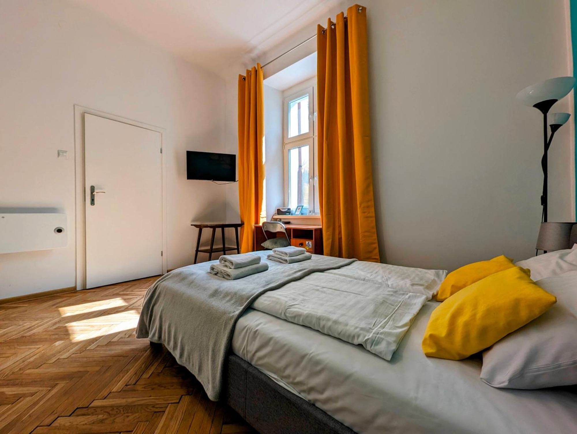 Wislna 4 By Homeprime Krakow Ngoại thất bức ảnh